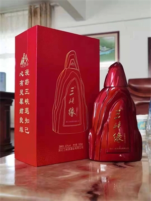 黄石哪里有浓香型白酒（区域热销产品指南）